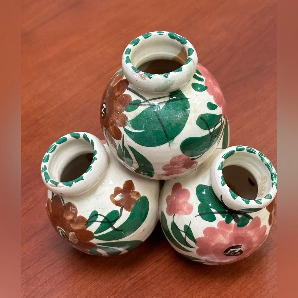 Italian Majolica Multi Bud Hand Made/Painted Ceramic Vase VGUC